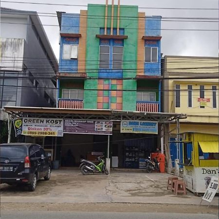 הוסטל Sintang Greenkost מראה חיצוני תמונה